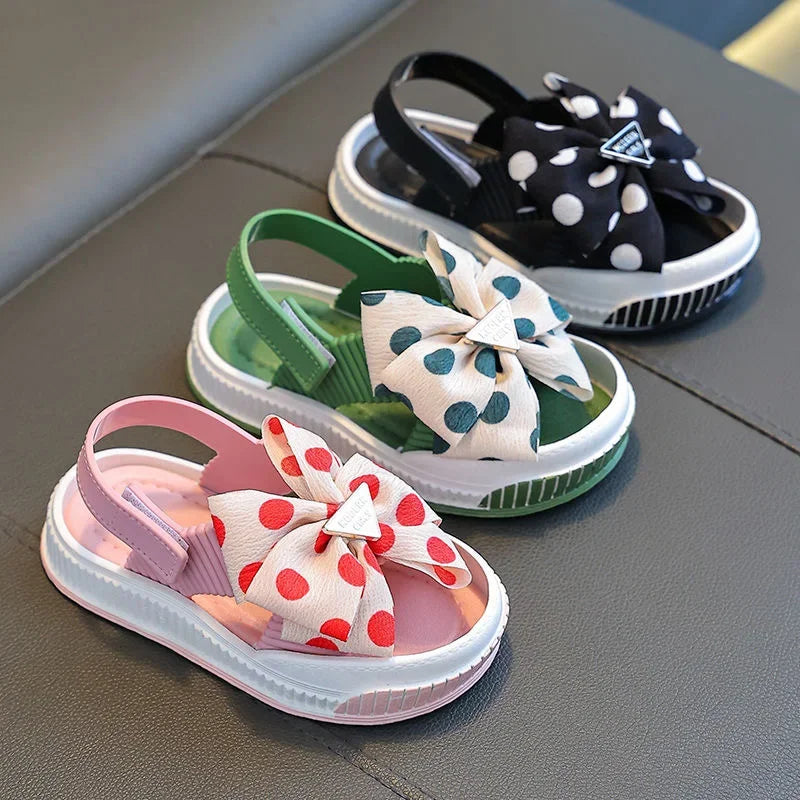 Hot selling 2024 girls' sandals summer cute Baotou princess shoes non-slip soft soles children infants little girls