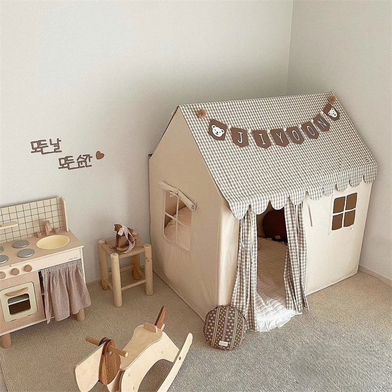 Play House for Children Teepee Tent Indoor Game House Boys' and Girls' Home Dollhouse Little House and Castle A Bed Divider