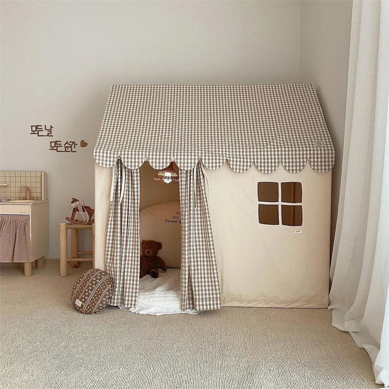 Play House for Children Teepee Tent Indoor Game House Boys' and Girls' Home Dollhouse Little House and Castle A Bed Divider